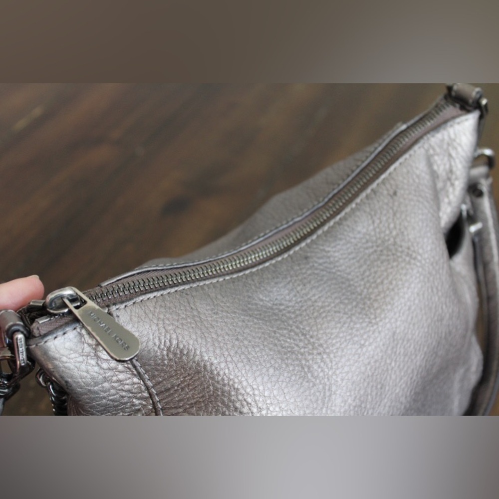 Michael Kors Cross body bag - Picture 10 of 16